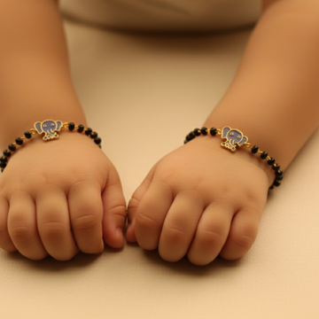 Elephant kids nazariye